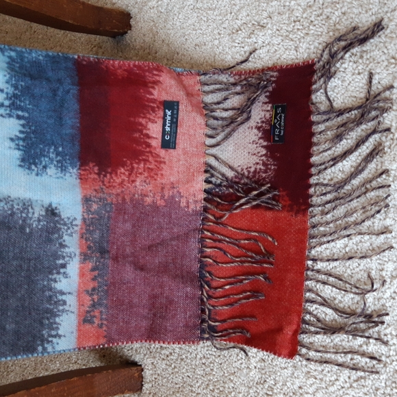 Cashmink Scarf - Picture 6 of 6